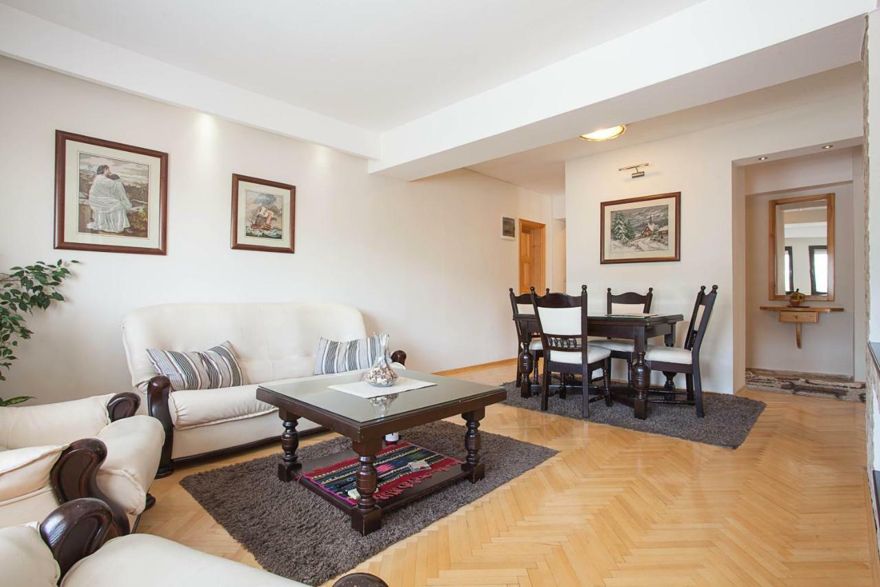 White Apartment Skopie Exterior foto